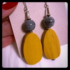 Cute whitestuff earrings